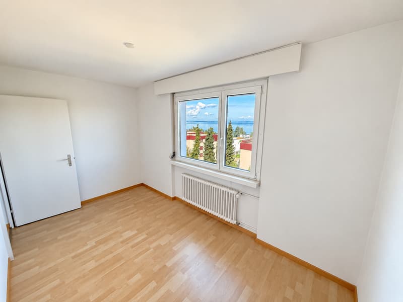 Helles Wohnen mit Blick auf den Bodensee (4)