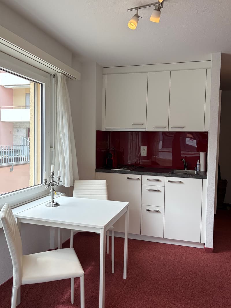 4-Zimmer-Studiopaket mit Balkon und Bergsicht in Arosa (4)