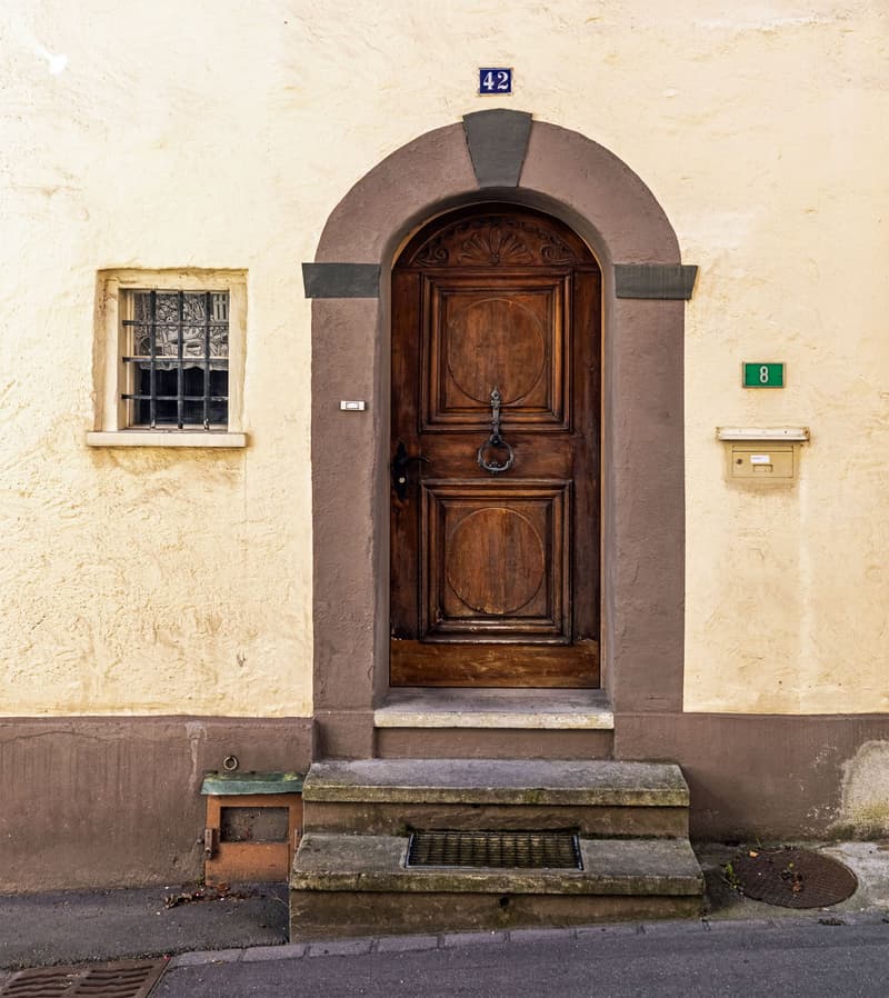 Haus im Dorfkern von Jenins kaufen (8)