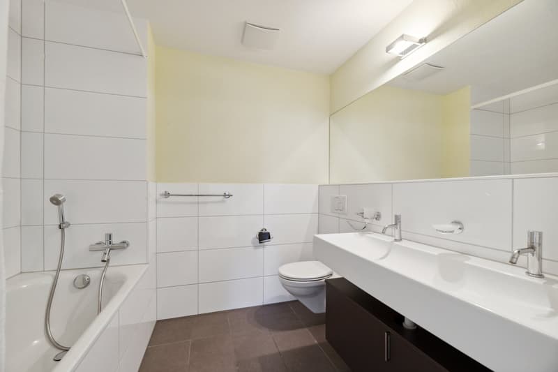 Moderne Wohnung sucht neue Mieter (2)
