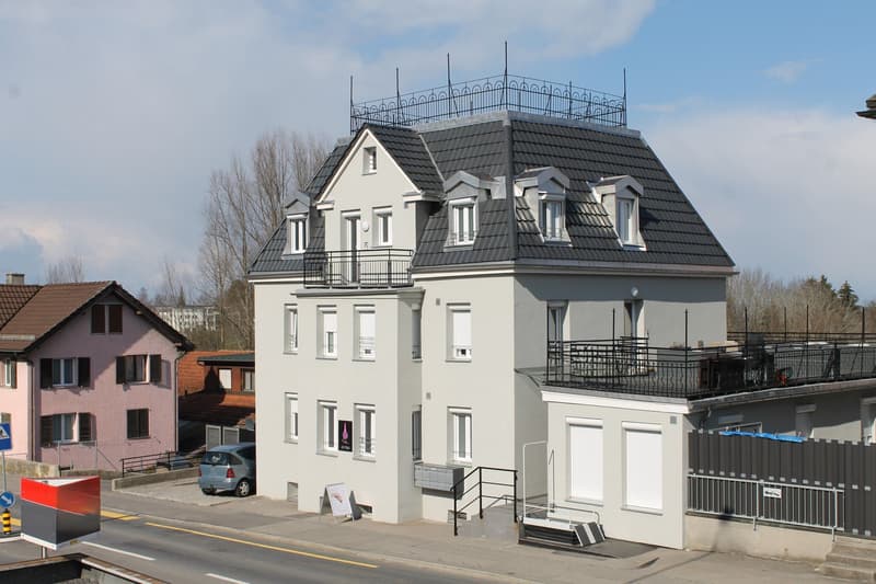 Neuwertiges Mehrfamilienhaus mit 9 Einheiten in Wittenbach kaufen (7)