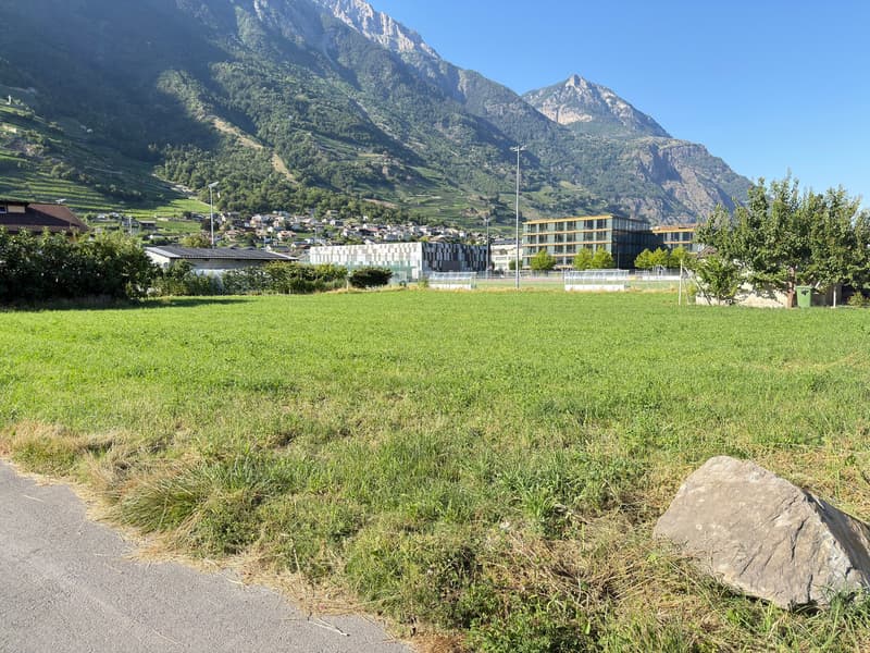 Terrain à bâtir de 3’215 m² à Fully – Villas ou immeuble(s) – Division possible (4)