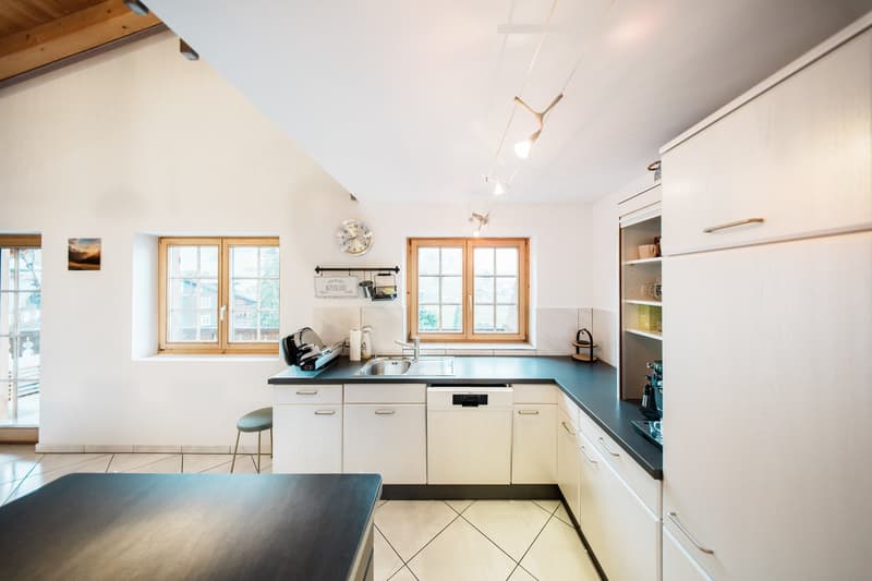 Alpines Wohngefühl mit Weitblick – grosszügige Maisonette in St. Antönien (9)