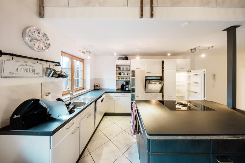 Alpines Wohngefühl mit Weitblick – grosszügige Maisonette in St. Antönien (10)