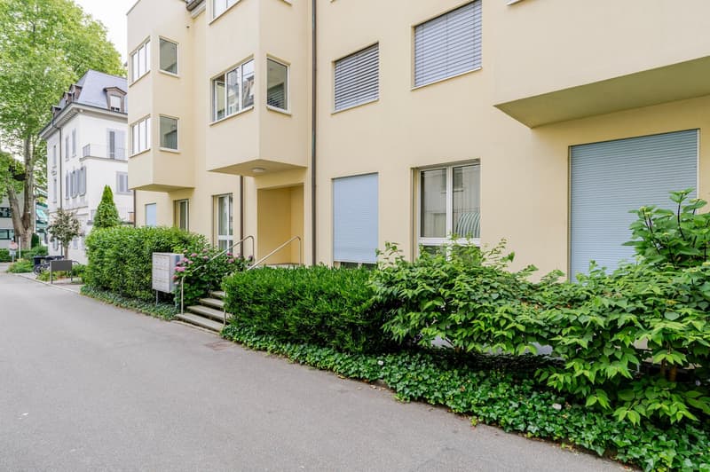 Bright & Modern 3-Room Apartment with Balcony (23)