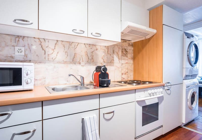 Charming Studio Apartment in the Heart of Zürich's Niederdorf (10)