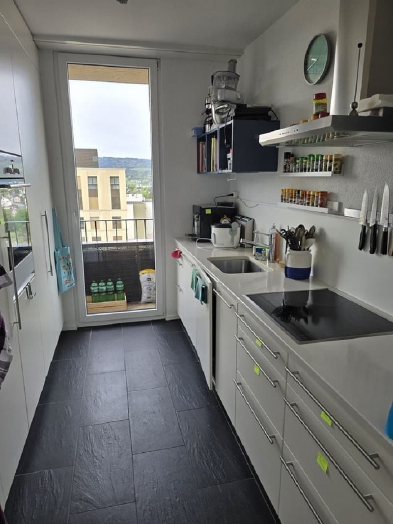 2,5 Zimmer Wohnung in Uster mit balkon (2)
