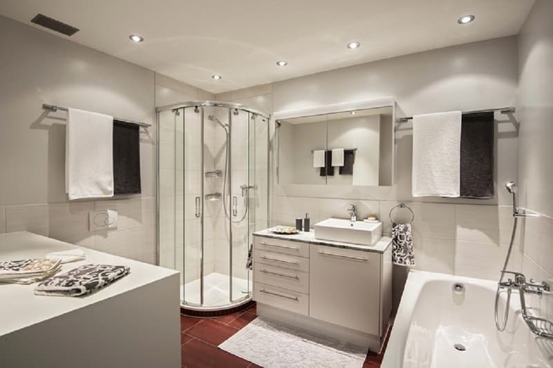 Helle 2.5-Zimmer-Wohnung mit Balkon in Zürich-Seebach (3)