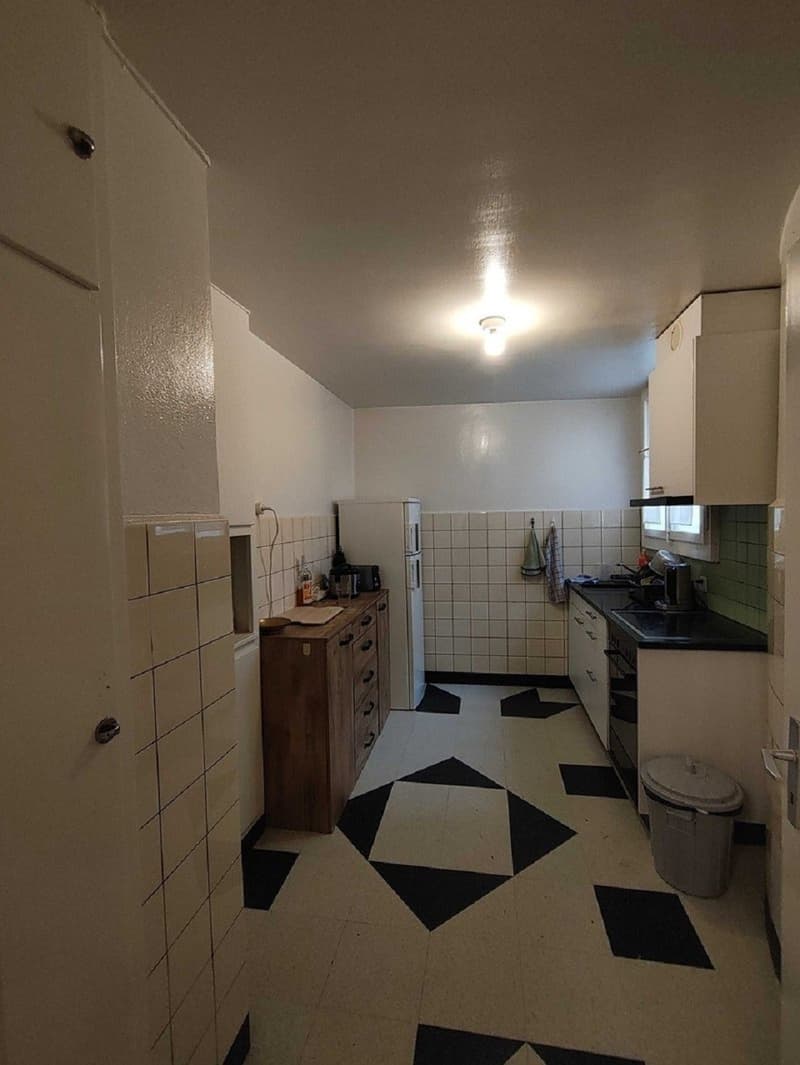 Charmant appartement de 2 pièces au cur de Fribourg (5)