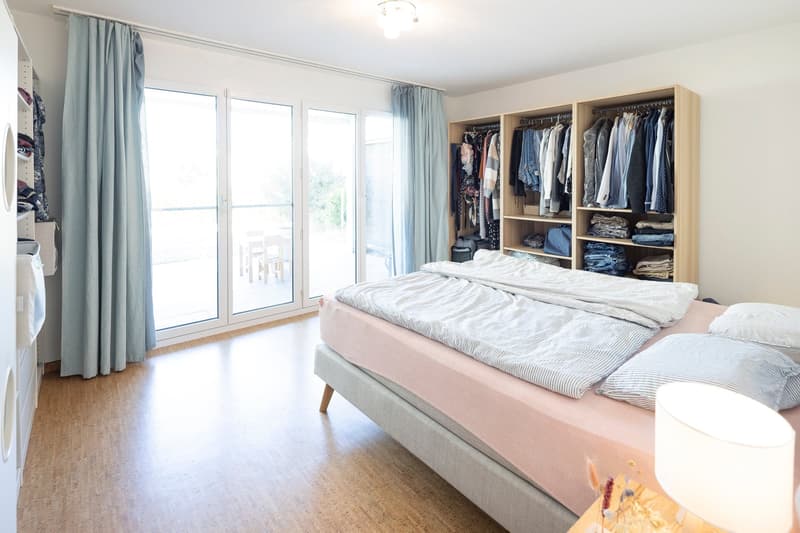 Moderne Familienwohnung mit traumhafter Gartenoase (6)