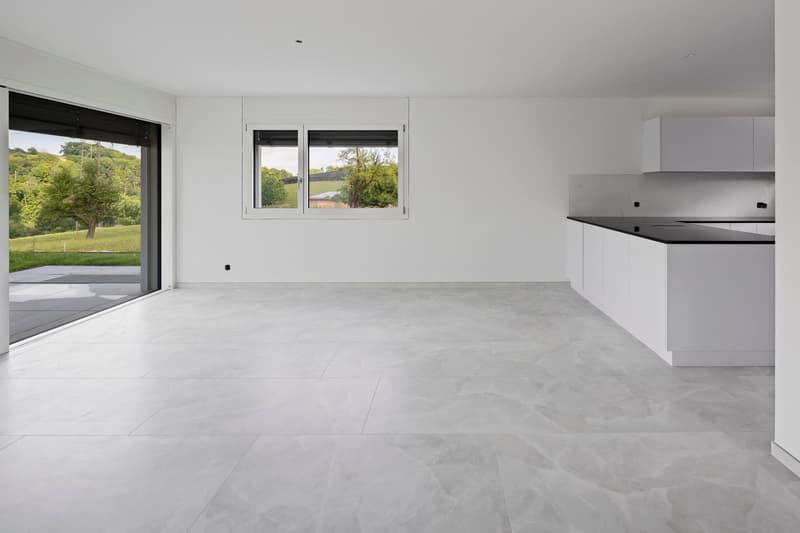 NEUBAU: Wohnen an sonnig-idyllischer Lage (5)