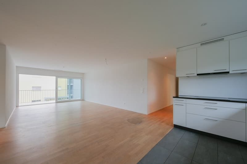 TOLLE WOHNUNG IN BERINGEN ZU VERMIETEN (5)