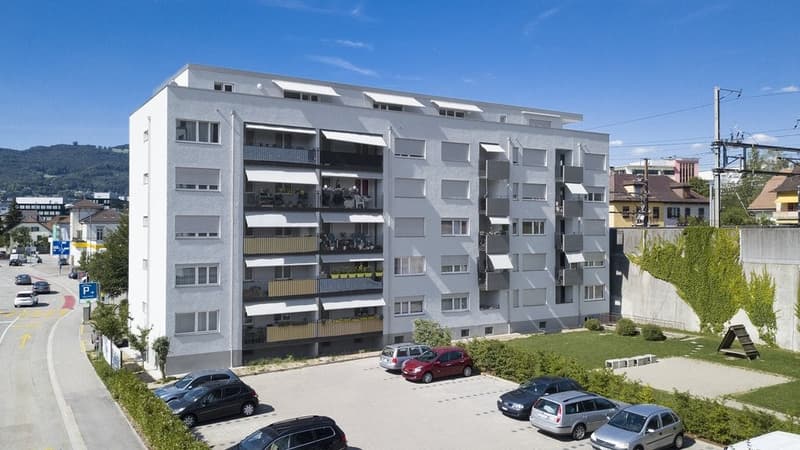 PLATZ FÜR DIE GANZE FAMILIE WOHNUNG AN TOP LAGE IN OLTEN ZU VERMIETEN (1)