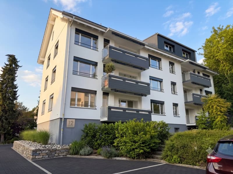 LETZTE 3.5 ZIMMER WOHNUNG - FRISCH SANIERT AN RUHIGER LAGE (1)