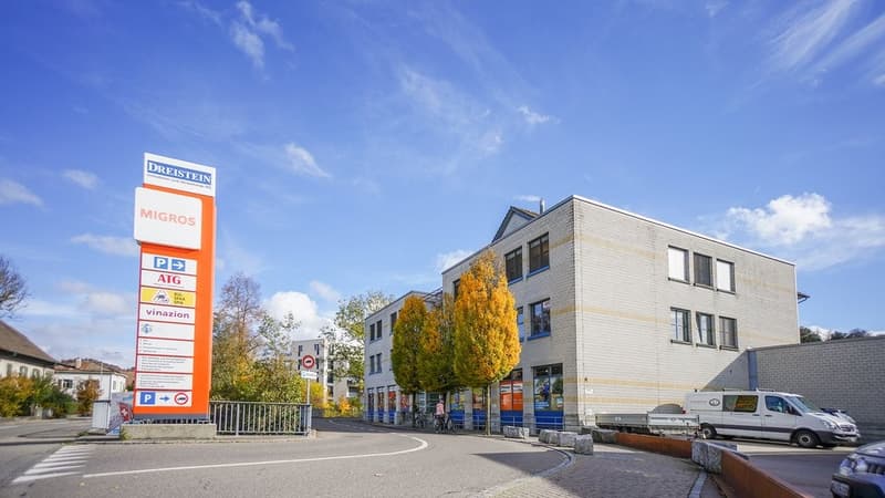 PLATZ FÜR IHRE GESCHÄFTSIDEE (1)