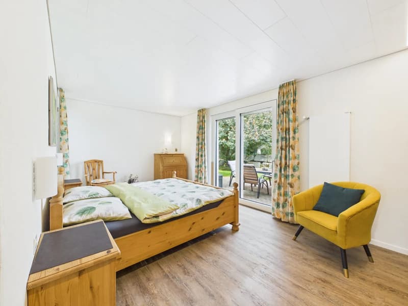 Grosszügiges Einfamilienhaus mit viel Sonne und maximaler Privatsphäre (8)