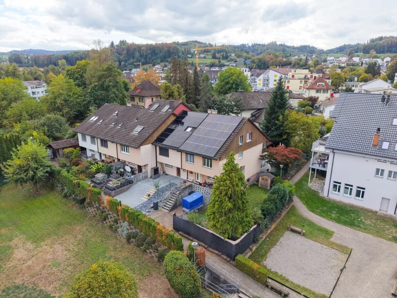 Grosszügiges Reiheneckhaus mit Wintergarten an ruhiger Zentrumslage (2)