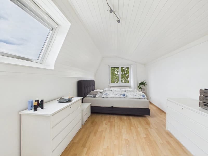 Grosszügiges 6.5-Zimmer-Einfamilienhaus an ruhiger Privatstrasse (10)