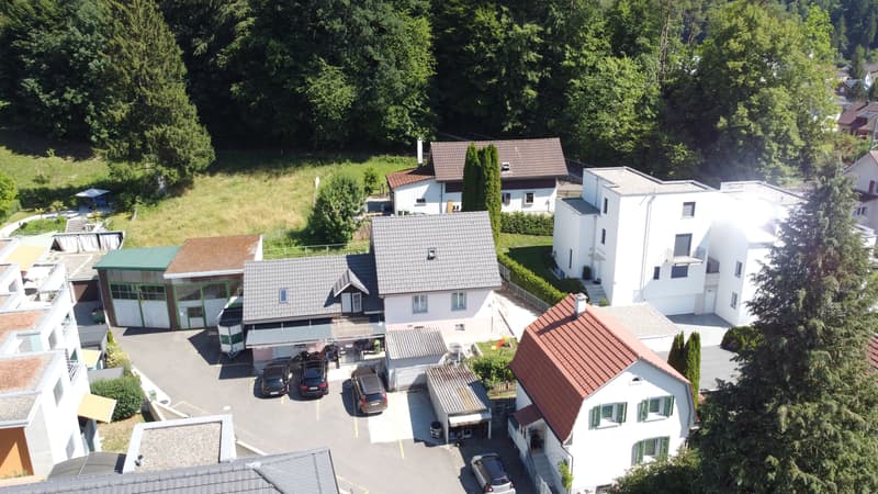 2 Häuser mit 8-Zimmer und grosser Terrasse in Kollbrunn zu verkaufen (2)