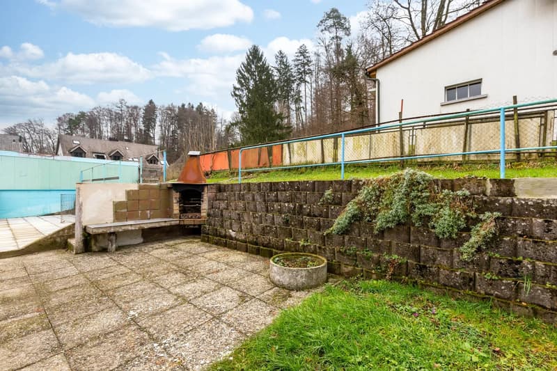 Frisch renovierte 5.5-Zi. Doppelhaushälfte in Kollbrunn mieten (9)