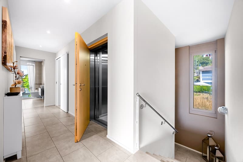 Duplex-attique d'exception avec vue panoramique sur le Léman (4)
