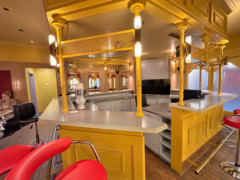 Restaurant mit Bar, Fumoir und Terrasse – ca. 250 Sitzplätze in Bern zu Vermieten (10)