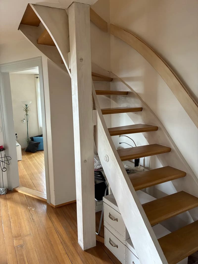4.5-Zimmer-Maisonette mit Seesicht in Stäfa (10)