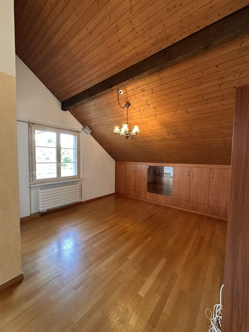 Essbereich mit Einbauschrank