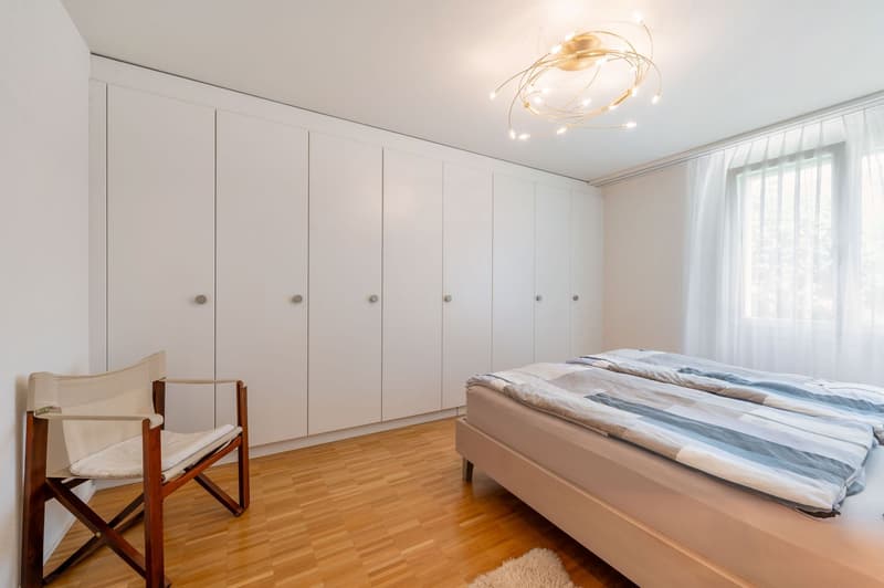 Wohnen wie im Einfamilienhaus – Gartenwohnung mit grossem Umschwung (6)