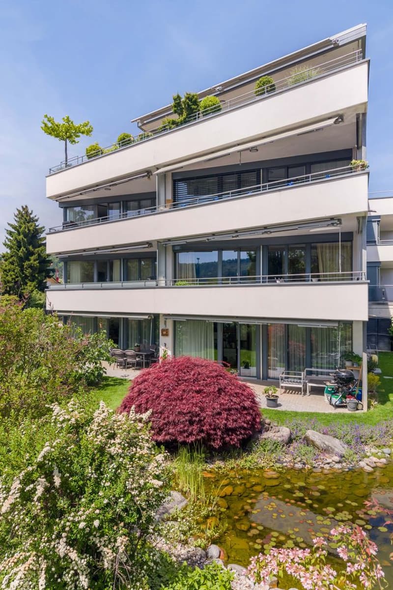 Wohnen wie im Einfamilienhaus – Gartenwohnung mit grossem Umschwung (1)