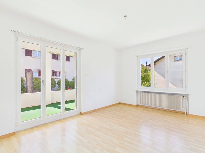 Helle 3.5-Zimmer-Gartenwohnung mit Terrasse (3)