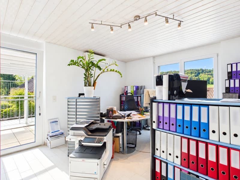 Einfamilienhaus mit beheiztem Pool und Wellnessoase (7)