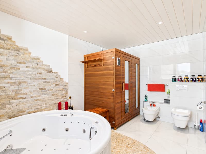 Einfamilienhaus mit beheiztem Pool und Wellnessoase (9)