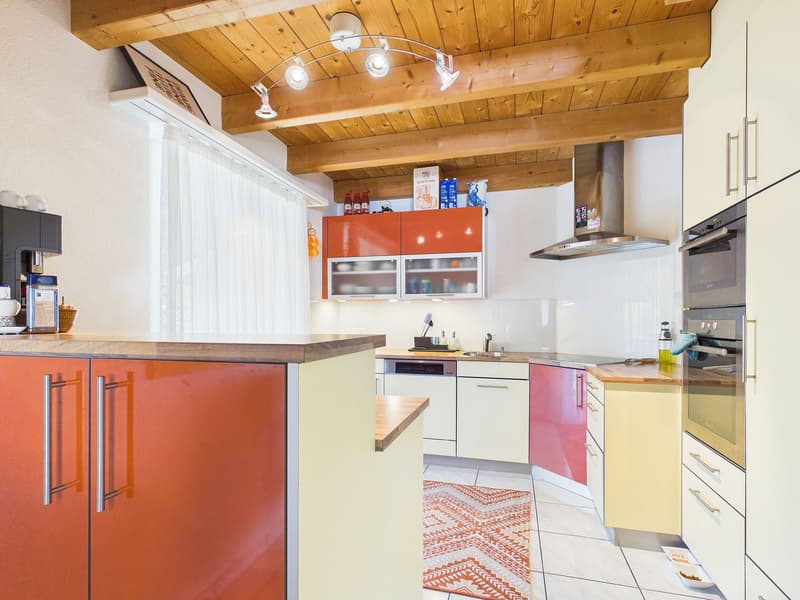 Charmante 4.5-Zimmer-Maisonette Wohnung (4)