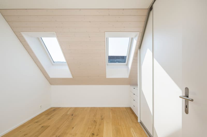 Traumhafte 3.5 Zimmer-Wohnung mit Galerie und Balkon (12)