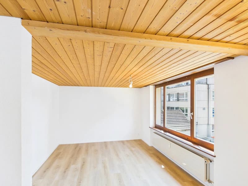 Zentrale Wohnung mit warmer Ausstattung in Sissach (11)
