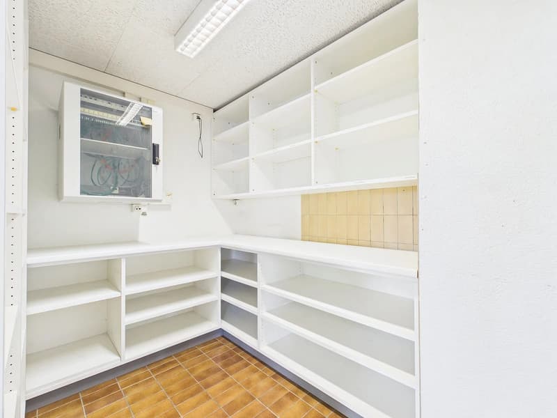 Zentrale Gewerbefläche 60 m² und 116 m² im 2. OG in Wohlen (12)