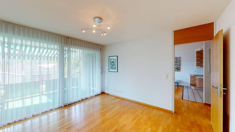 Helle 2-Zimmer-Wohnung mit Balkon in Walenstadt kaufen (3)