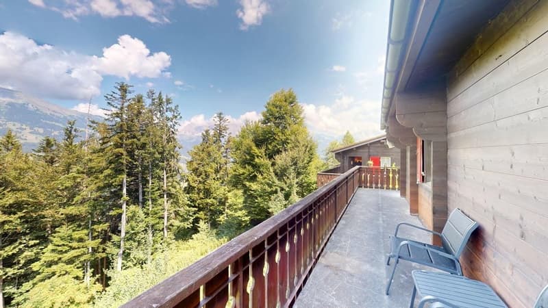 4.5-Zimmer-Chalet mit Panoramabalkon in Grüsch kaufen (3)