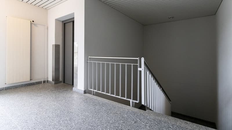 EXKLUSIVE BÜRO - ODER PRAXISFLÄCHEN AN TOP LAGE (8)