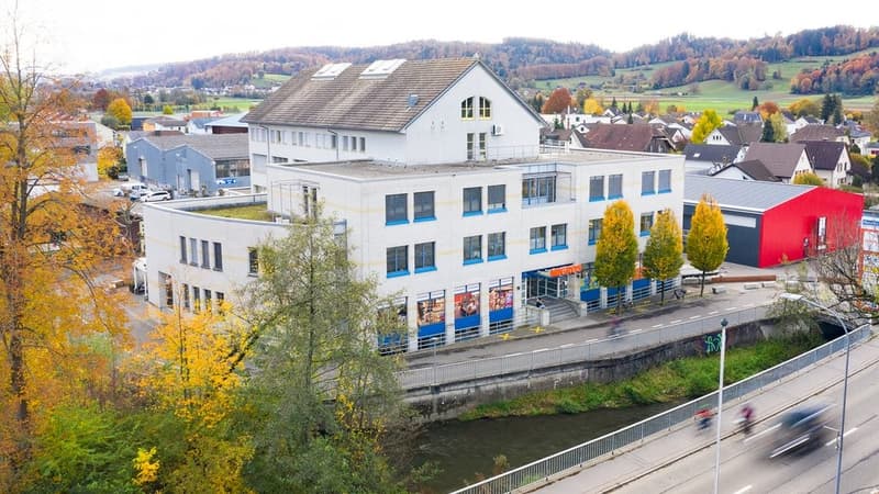 EXKLUSIVE BÜRO - ODER PRAXISFLÄCHEN AN TOP LAGE (9)