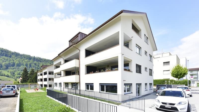 GROSSER BASTELRAUM ZU VERMIETEN IN AARBURG (1)
