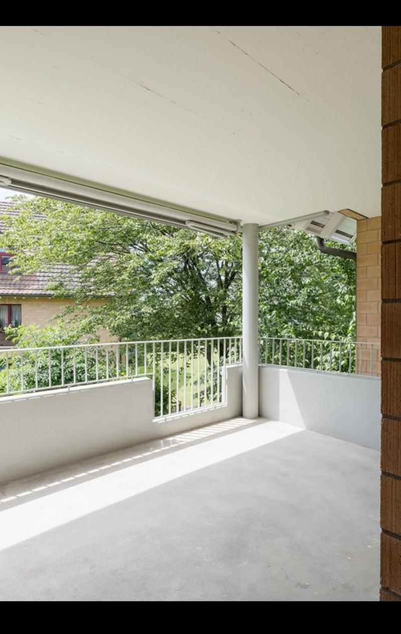 STILVOLLES AMBIENTE UND MODERNE ELEGANZ IN KLOTEN (8)