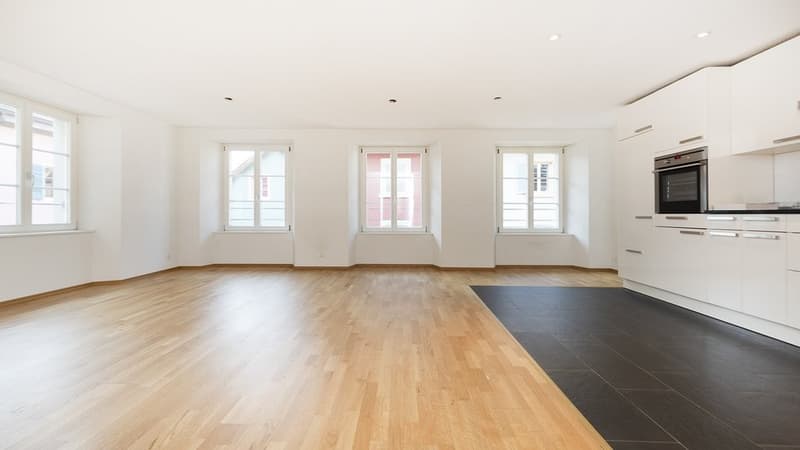WUNDERSCHÖNE WOHNUNG MIT TERRASSE AN TOP-LAGE! (3)