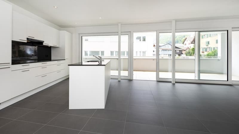 GROSSZÜGIG WOHNEN MIT GROSSEM BALKON (5)