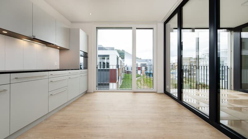 Exklusive, grosszügige 4.5-Zimmerwohnung mit Weitsicht (5)