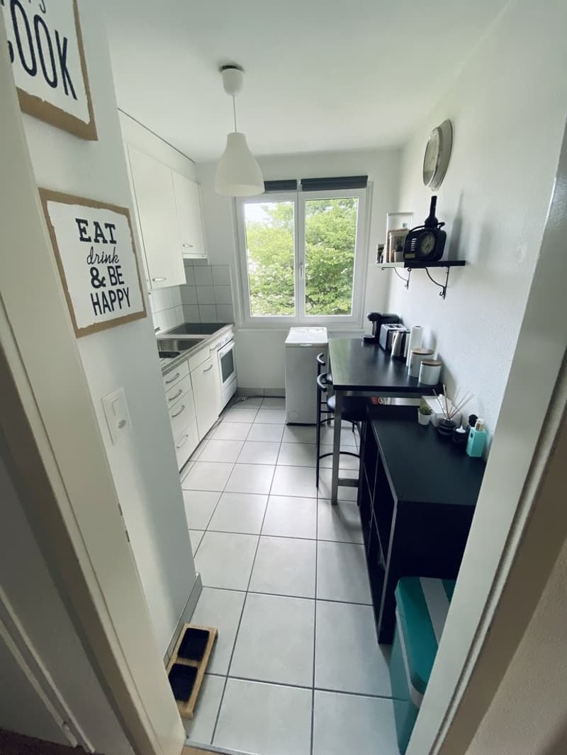 IHR NEUES ZUHAUSE AN PERFEKTER LAGE IN HINWIL (5)