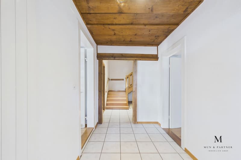 6.5 Zimmer Maisonette-Wohnung (3)