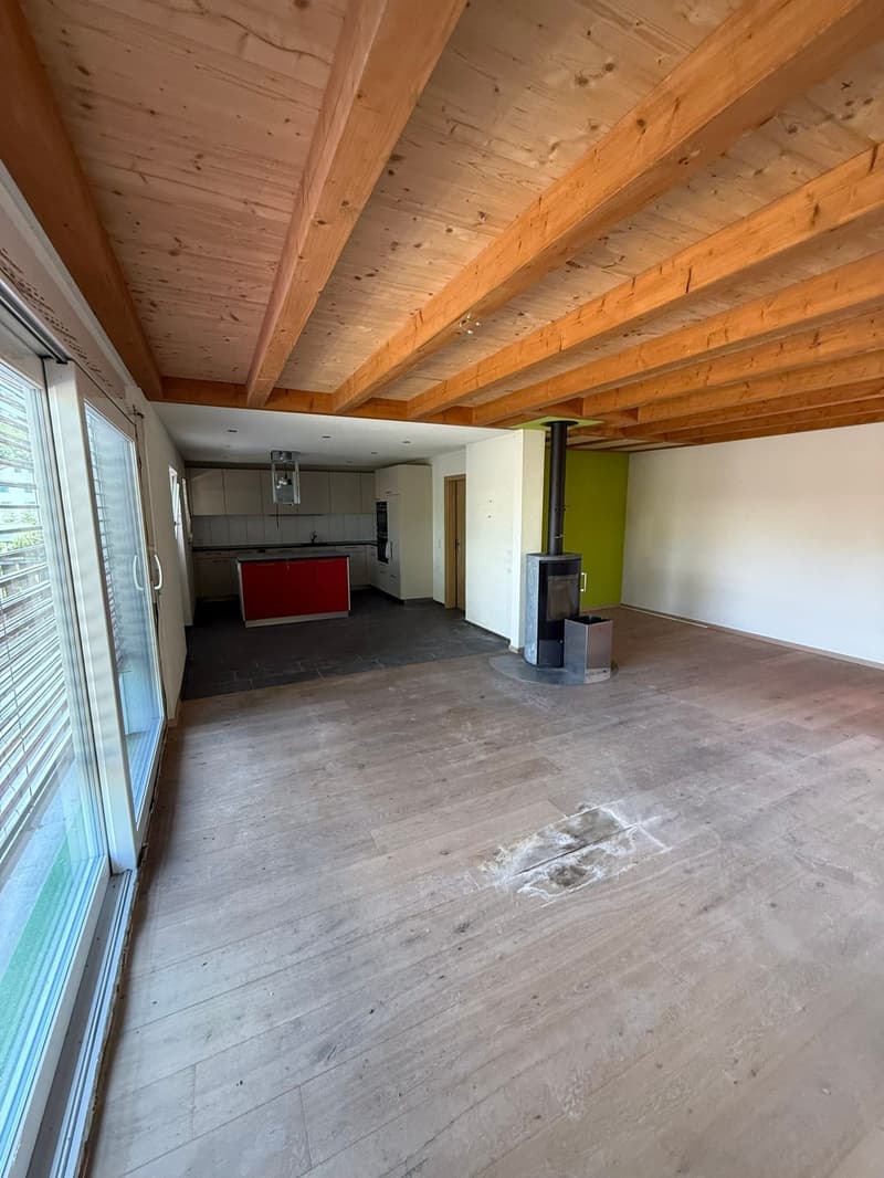 4.5-Zimmer-Haus mit 1307m2 (Bau-) Land (-Reserve) in Kestenholz (6)