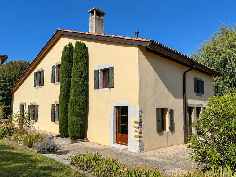 MAISON INDIVUELLE DE CHARME AVEC JARDIN ET 4 CHAMBRES (10)